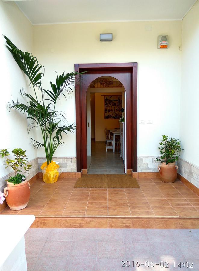 Le Camelie Bed & Breakfast Marina di Ginosa Luaran gambar