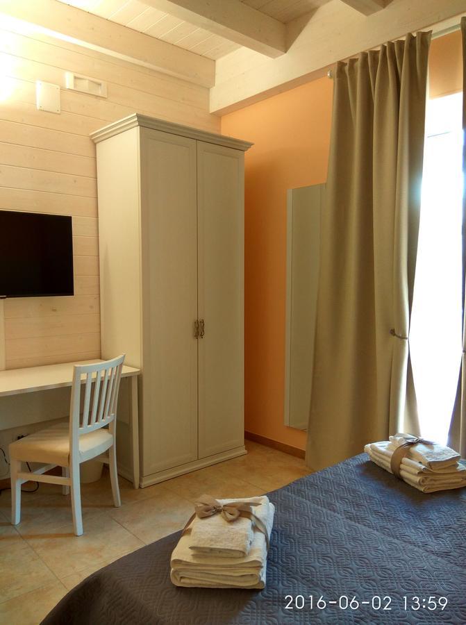 Le Camelie Bed & Breakfast Marina di Ginosa Bilik gambar