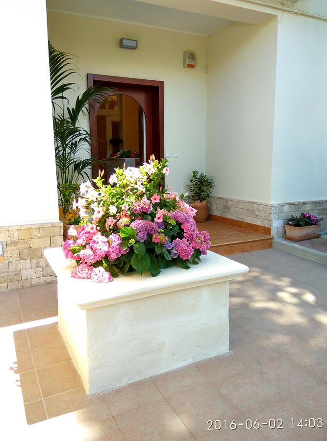 Le Camelie Bed & Breakfast Marina di Ginosa Luaran gambar