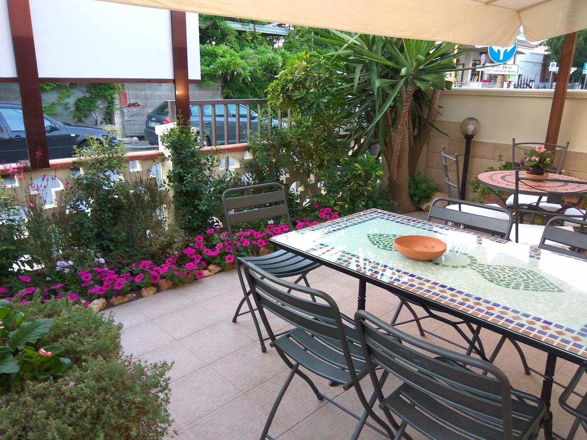 Le Camelie Bed & Breakfast Marina di Ginosa Luaran gambar