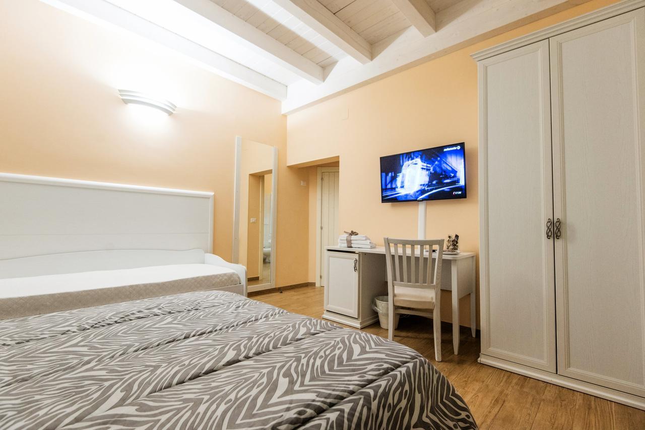 Le Camelie Bed & Breakfast Marina di Ginosa Luaran gambar